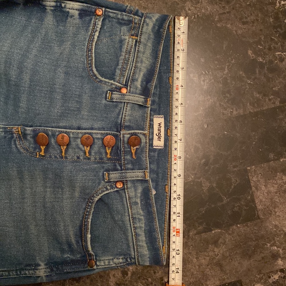 Wrangler high rise flare - Picture 5 of 5